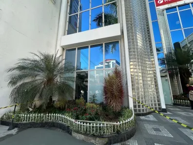 Loja / Salão / Ponto Comercial à venda, 162m² no Centro, Nova Friburgo