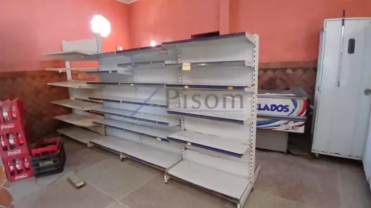 Loja / Salão / Ponto Comercial para alugar, 100m² no Xavantes, Belford Roxo