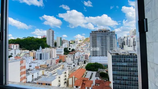Kitnet com 1 Quarto à venda, 42m² no Centro, Juiz de Fora