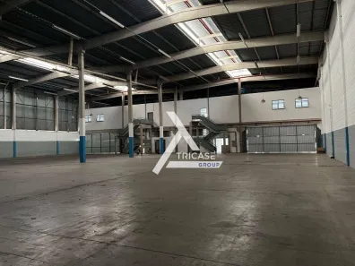 Galpão / Depósito / Armazém para alugar, 2610m² no Jardim Itaquiti, Barueri