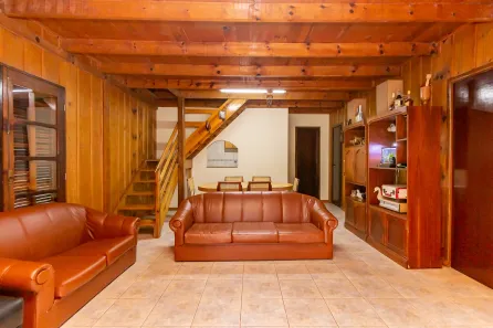 Fazenda / Sítio / Chácara com 3 Quartos à venda, 220m² no Centro, Tijucas do Sul