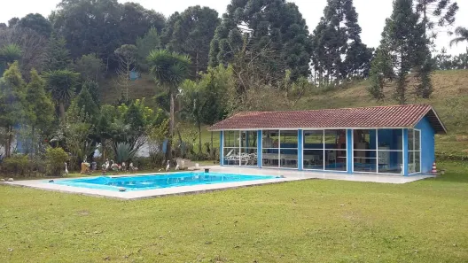 Fazenda / Sítio / Chácara com 7 Quartos à venda, 800m² no Itaqui de Cima, Campo Largo