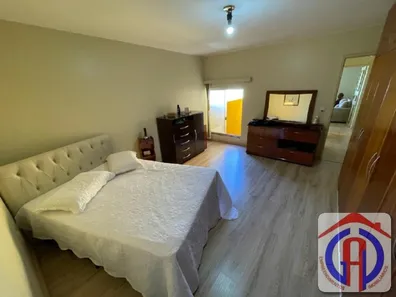 Sobrado com 4 Quartos à venda, 300m² no Guará II, Brasília