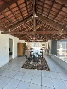 Casa com 25 Quartos para alugar, 1600m² no Setor Residencial Garavelo I, Trindade