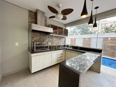Sobrado com 4 Quartos para venda ou aluguel, 236m² no Residencial Real Parque Sumaré, Sumaré
