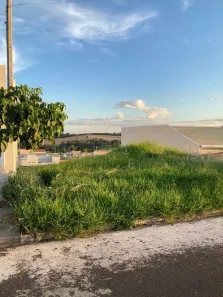 Terreno / Lote / Condomínio à venda, 300m² no Loteamento Residencial Veneza, Apucarana