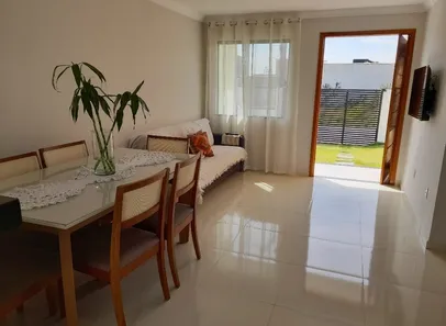 Casa de Condomínio com 2 Quartos à venda, 80m² no Monte Alto, Arraial do Cabo