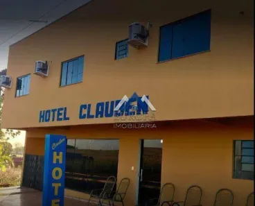 Hotel / Motel / Pousada com 14 Quartos à venda, 247m² no Sertaneja, Sertaneja