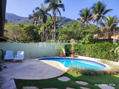 Casa com 5 Quartos para alugar, 419m² no Lagoinha, Ubatuba