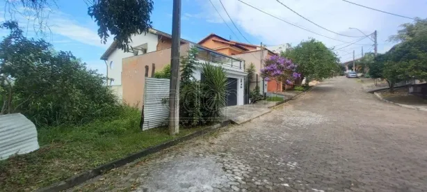 Terreno / Lote / Condomínio à venda, 588m² no Jardim Amália, Volta Redonda