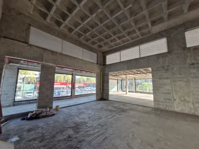 Galpão / Depósito / Armazém à venda, 320m² no Jacarepaguá, Rio de Janeiro