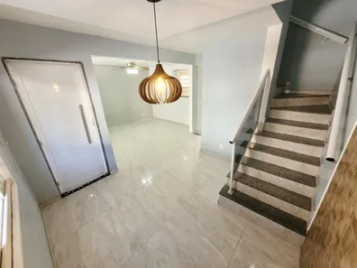 Casa com 2 Quartos à venda, 80m² no Comendador Soares, Nova Iguaçu