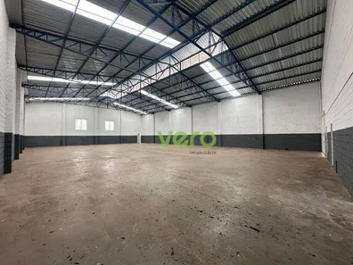 Galpão / Depósito / Armazém para alugar, 900m² no Centro Industrial e Tecnológico de Santa Bárbara D'Oeste, Santa Bárbara D'Oeste
