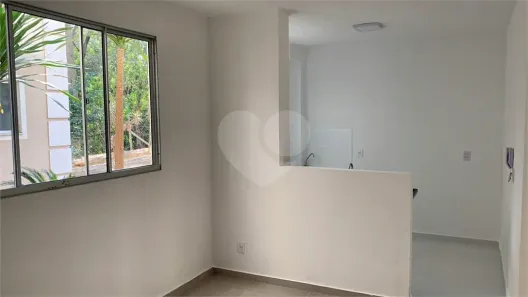 Casa de Condomínio com 2 Quartos para venda ou aluguel, 54m² no Olaria, Salto