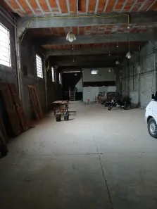 Galpão / Depósito / Armazém para alugar, 242m² no Quitaúna, Osasco