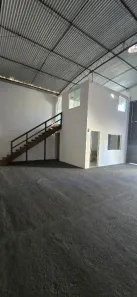 Galpão / Depósito / Armazém para alugar, 240m² no Areias, Camboriú