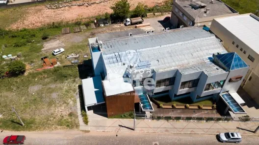 Prédio Inteiro à venda, 1380m² no Camobi, Santa Maria
