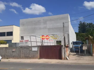 Galpão / Depósito / Armazém à venda, 600m² no Jardim das Nações, Itatiba