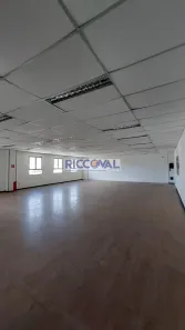Galpão / Depósito / Armazém para alugar, 710m² no Santa Fé, Osasco