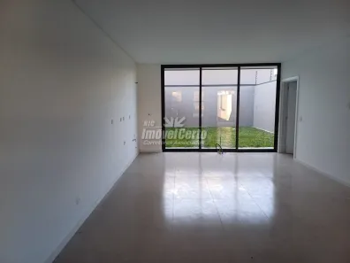 Sobrado com 3 Quartos à venda, 185m² no Pineville, Pinhais