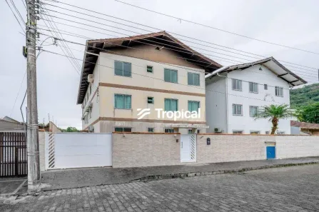 Apartamento com 3 Quartos para alugar, 110m² no Velha Central, Blumenau