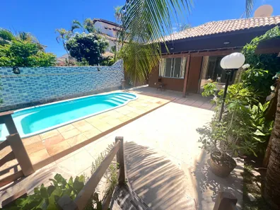 Casa com 4 Quartos para venda ou aluguel, 220m² no Buraquinho, Lauro de Freitas