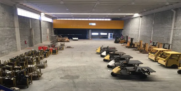 Galpão / Depósito / Armazém para alugar, 1200m² no Jardim Belval, Barueri