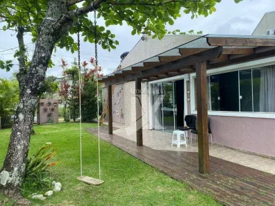 Casa com 3 Quartos para alugar, 119m² no Atami, Pontal do Paraná