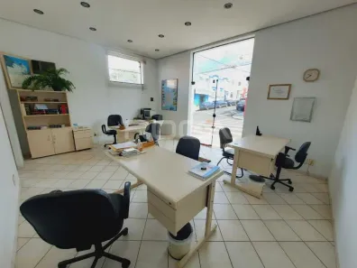 Prédio Inteiro com 4 Quartos à venda, 163m² no Centro, São Carlos