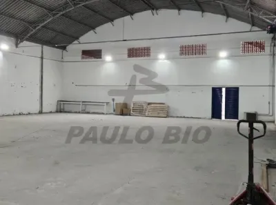 Galpão / Depósito / Armazém para alugar, 1000m² no Presidente Altino, Osasco