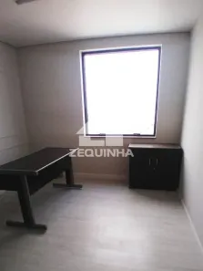 Conjunto Comercial / Sala à venda, 32m² no Vila Osasco, Osasco