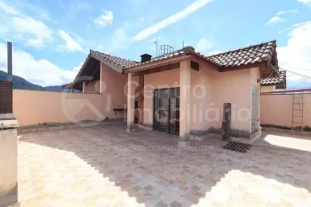 Cobertura com 3 Quartos à venda, 160m² no Centro, Peruíbe