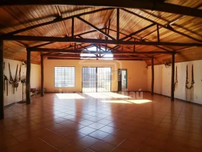 Loja / Salão / Ponto Comercial à venda, 200m² no Chácara Braz Miraglia, Jaú