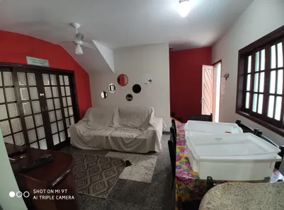 Sobrado com 3 Quartos para alugar, 90m² no Indaiá, Bertioga