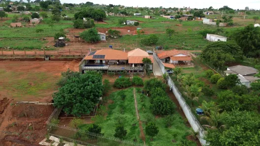 Fazenda / Sítio / Chácara com 5 Quartos para venda ou aluguel, 507m² no , Hidrolândia