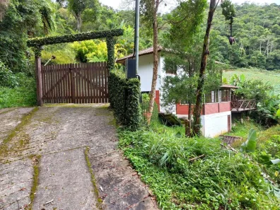 Casa com 2 Quartos à venda, 215m² no São Pedro da Serra, Nova Friburgo