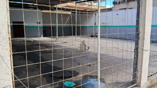 Galpão / Depósito / Armazém à venda, 273m² no Retiro, Volta Redonda