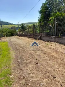 Fazenda / Sítio / Chácara com 2 Quartos à venda, 95m² no Zona Rural, Ibiporã