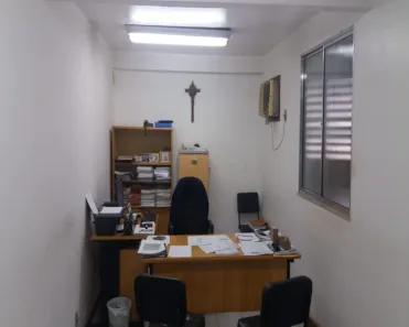 Galpão / Depósito / Armazém para venda ou aluguel, 1350m² no Chácaras Rio-Petrópolis, Duque de Caxias