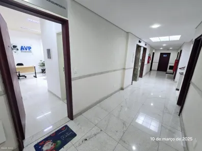 Conjunto Comercial / Sala para alugar, 70m² no República, São Paulo