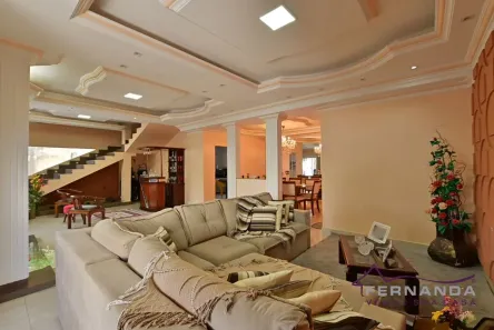 Casa de Condomínio com 4 Quartos à venda, 400m² no Região dos Lagos, Brasília