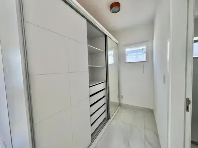 Casa de Condomínio com 4 Quartos à venda, 190m² no Buraquinho, Lauro de Freitas