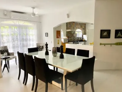 Casa com 4 Quartos para alugar, 450m² no Praia Dura, Ubatuba