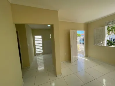 Casa com 2 Quartos para alugar, 100m² no Jabotiana, Aracaju
