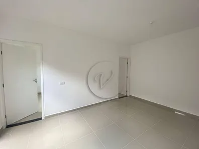 Casa de Condomínio com 2 Quartos para alugar, 55m² no Vila Bastos, Santo André
