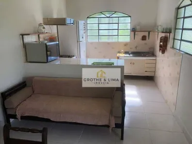 Fazenda / Sítio / Chácara com 2 Quartos à venda, 140m² no Chácara Recanto Itamarati II, Caçapava