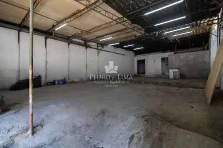 Galpão / Depósito / Armazém para alugar, 151m² no Vila Regente Feijó, São Paulo