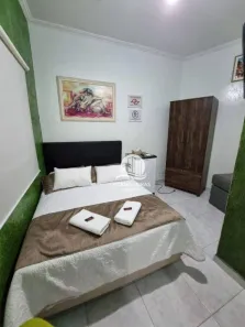 Hotel / Motel / Pousada com 11 Quartos à venda, 450m² no Pitangueiras, Guarujá