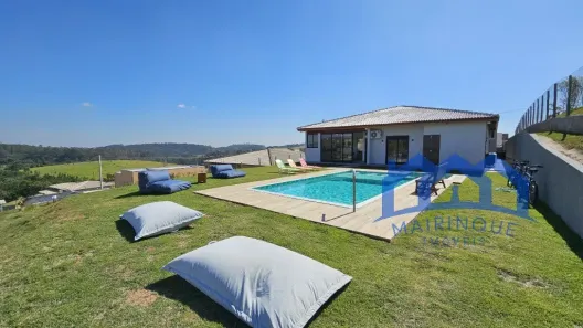 Fazenda / Sítio / Chácara com 3 Quartos à venda, 1000m² no , Mairinque