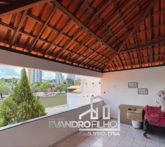 Casa com 4 Quartos para alugar, 240m² no Centro, Campina Grande